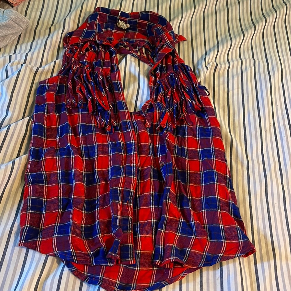 Buckle tank